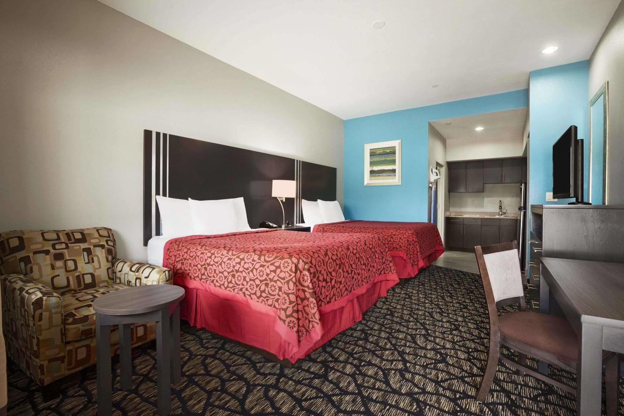 Days Inn & Suites By Wyndham Houston North-Spring Westfield ภายนอก รูปภาพ